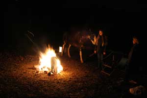 Cleo and Julia at the fire