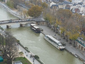 Notre Dame view Seine 1